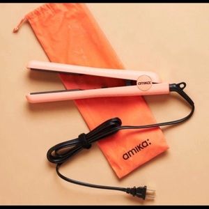 Amika Limited Strand Perfect Ceramic Straightener